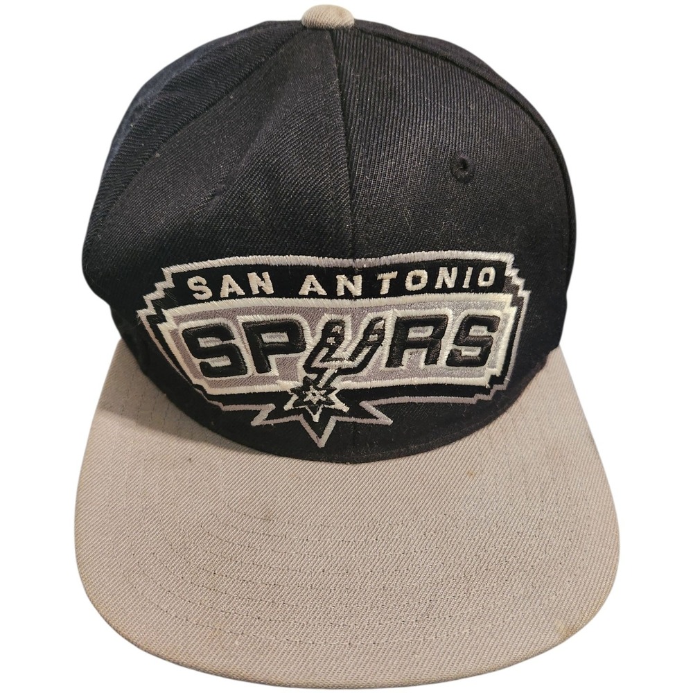 Mitchell & Ness San Antonio Spurs Snapback Hat Black Grey NBA Basketball Cap
